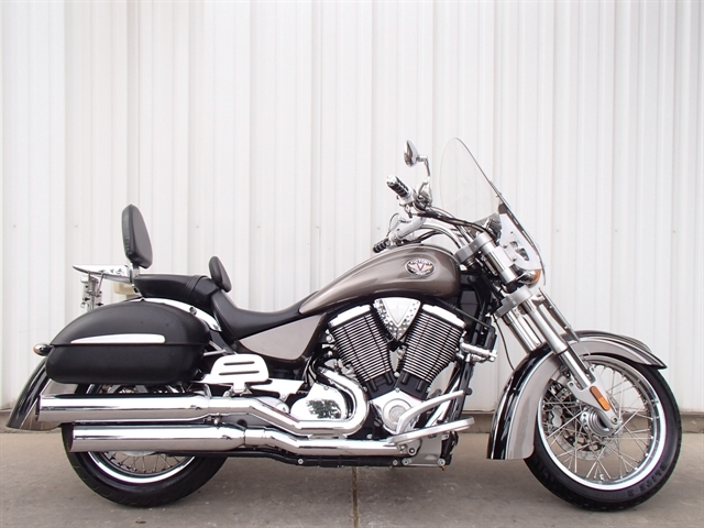 2004 victory kingpin for cheap sale