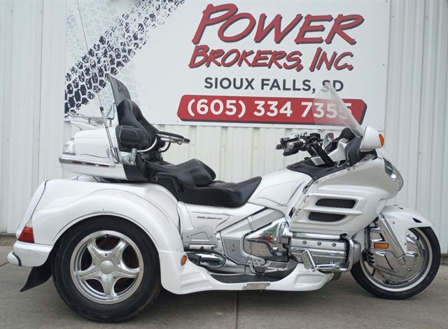 Goldwing Trikes Wholesale Supplier www.onenorthside