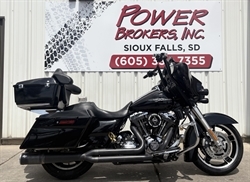 2013 HARLEY DAVIDSON FLHX STREET GLIDE