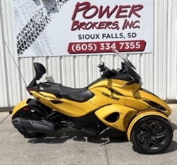 2013 CAN-AM SPYDER STS-SE5