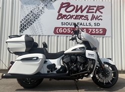 2021 Indian Roadmaster Dark Horse