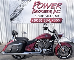2011 VICTORY CROSS ROADS