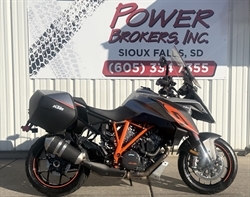 2017 KTM 1290 SUPER DUKE GT
