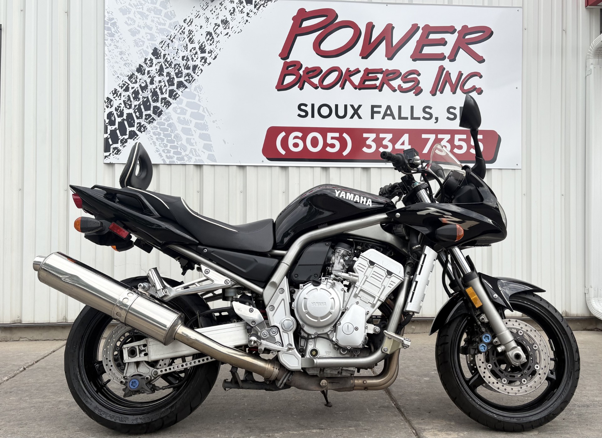その他 FEILER Annual Version 2000 - 2009 Stock# M02128 USED 2001 YAMAHA FZS1000 | Sioux Falls, South Dakota