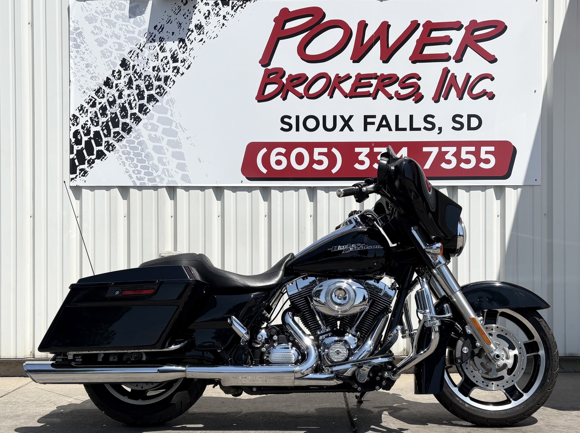Stock# H35741 USED 2013 HARLEY DAVIDSON FLHX STREET GLIDE | Sioux