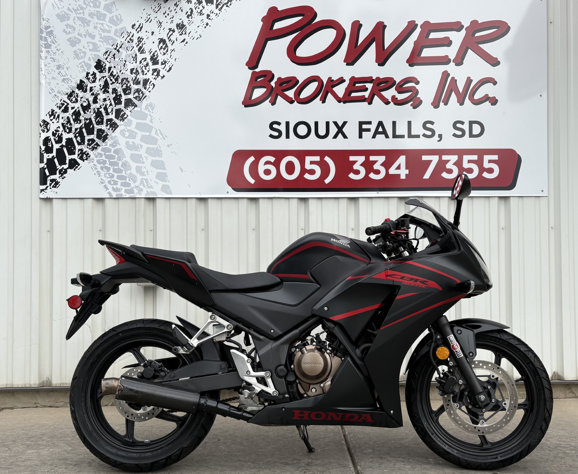 Stock# M00903 USED 2019 HONDA CBR300R | Sioux Falls, South Dakota