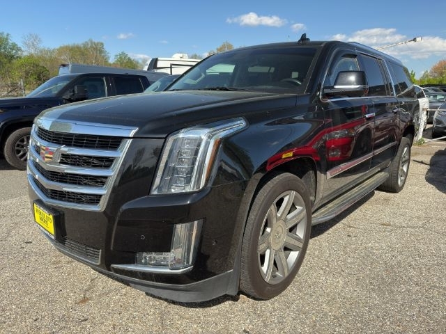 2018 Cadillac Escalade ESV AWD Luxury's photo