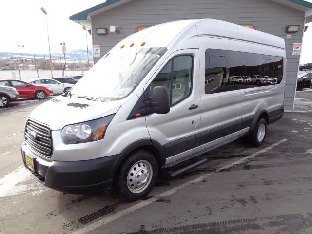 2019 ford transit wagon 15 passenger 2025