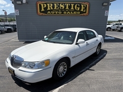 2002 Lincoln Town Car