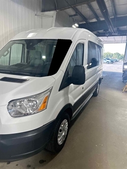 2019 Ford Transit 15 Passenger Wagon