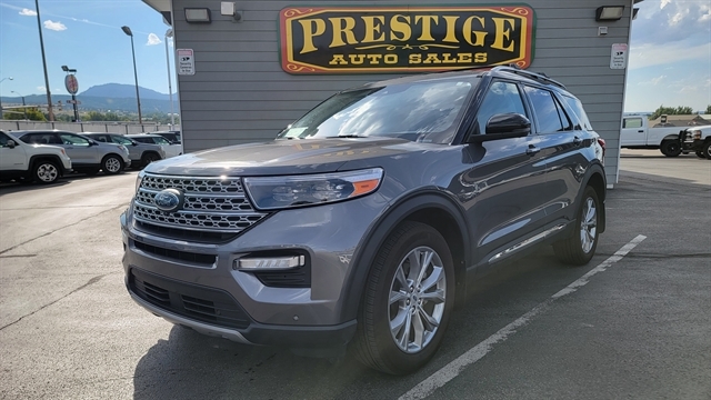 2022 Ford Explorer
