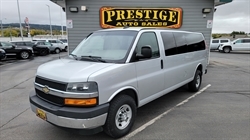 2017 Chevrolet Express 11 Passenger
