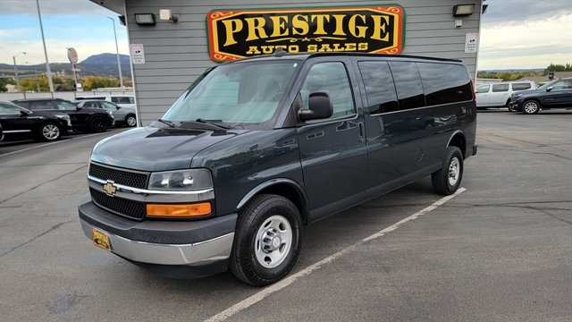 2017 Chevrolet Express Passenger