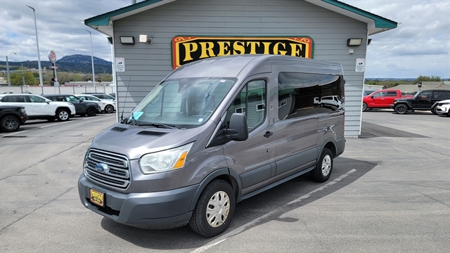 2015 Ford Transit 150 XLT Wagon Med Roof Sliding Pass. 130's photo
