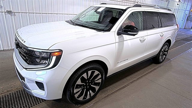 2025 Ford Expedition Platinum MAX 4x4's photo