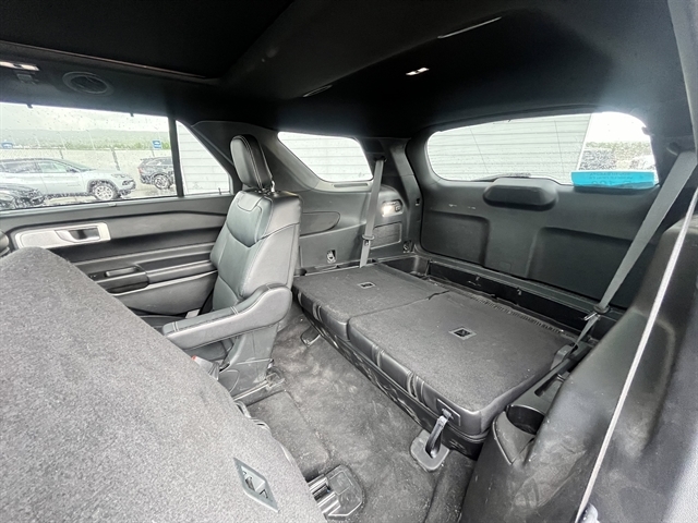 2020 Ford Explorer ST 4WD's photo
