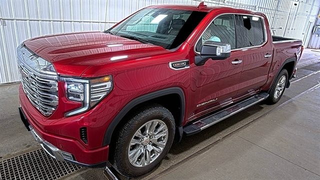 2024 GMC Sierra 4WD Crew Cab Short Box Denali's photo