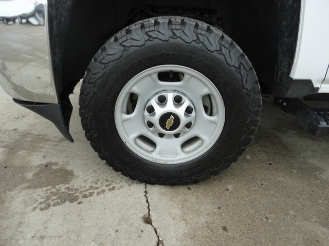 2019 Chevrolet Silverado 2500HD Work Truck photo 2