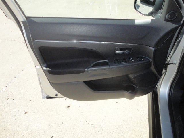 2020 Mitsubishi Outlander Sport ES