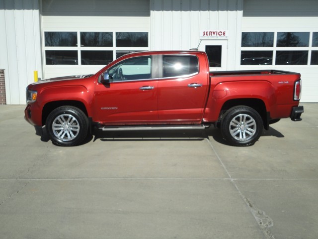 2015 GMC Canyon 4WD SLT Crew Cab Short Box's photo