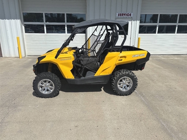 2013 CAN-AM Commander