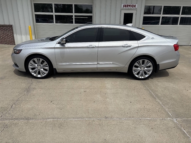 2017 Chevrolet Impala Premier's photo