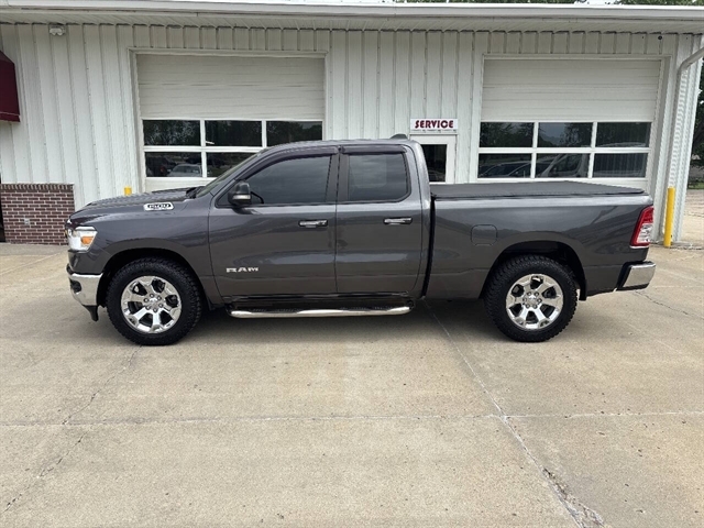 2020 RAM 1500 Big Horn/Lone Star 4x4 Quad Cab 6'4's photo