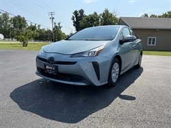 2019 TOYOTA PRIUS