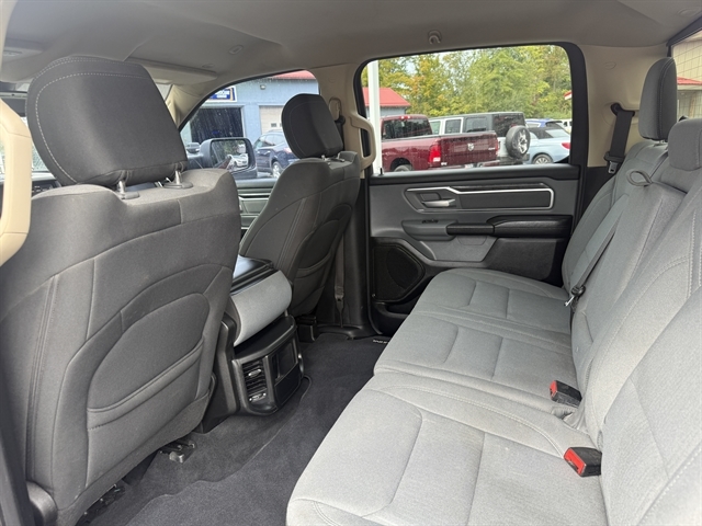 2019 Ram 1500 Big Horn photo 31
