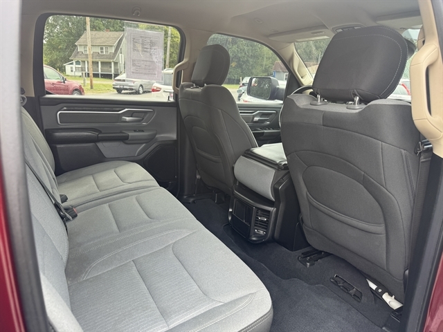 2019 Ram 1500 Big Horn photo 35