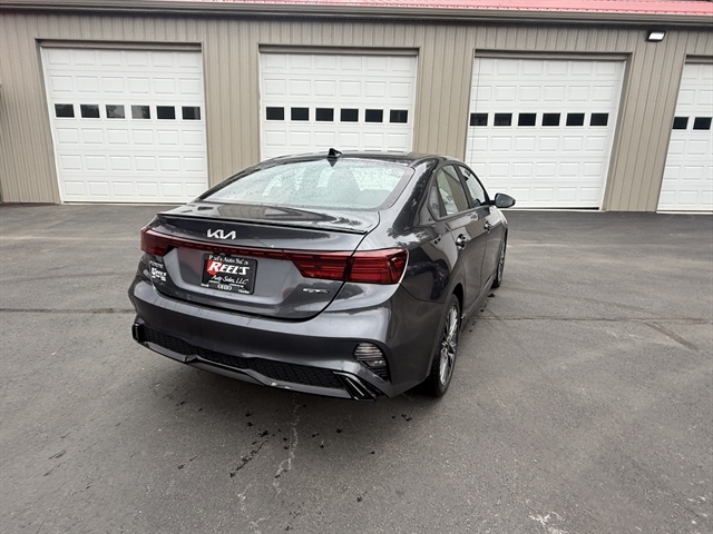 2023 Kia Forte GT-Line photo 8