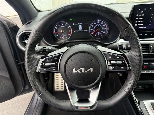 2023 Kia Forte GT-Line photo 26
