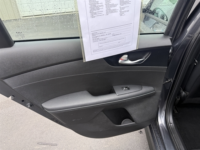 2023 Kia Forte GT-Line photo 37