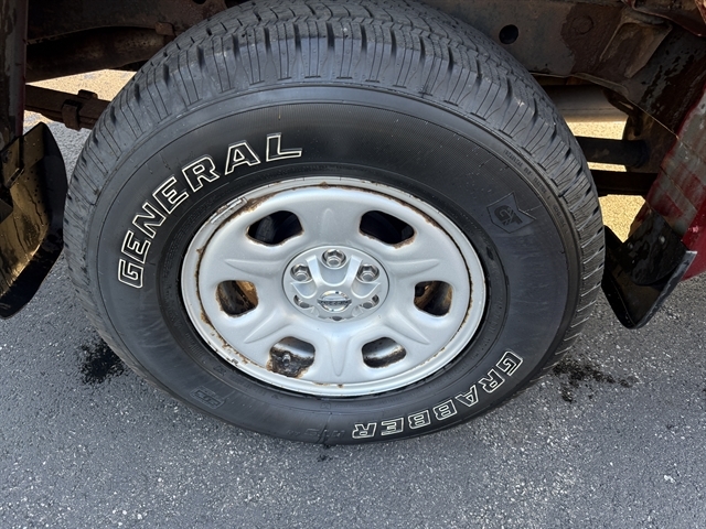 2015 Nissan Frontier S Crew Cab photo 7