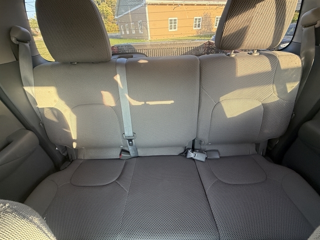 2015 Nissan Frontier S Crew Cab photo 28