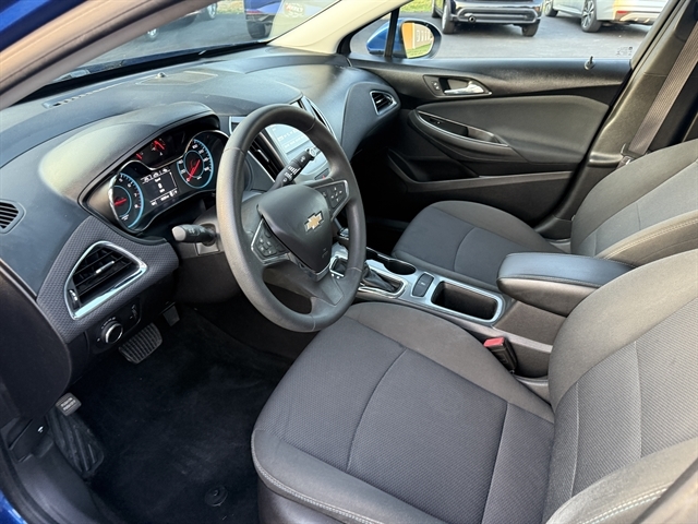 2016 Chevrolet Camaro LS Coupe photo 12