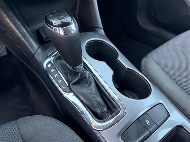 2016 Chevrolet Camaro LS Coupe photo 26