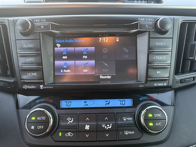 2017 Toyota RAV4 XLE photo 24