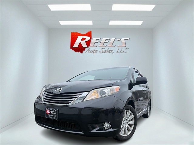 2017 Toyota Sienna XLE