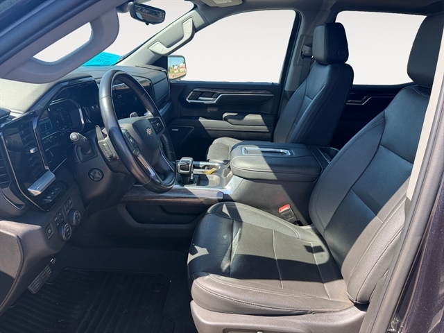 2022 Chevrolet Silverado 1500 LTZ - Photo 9