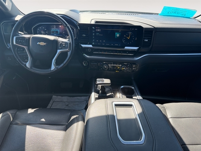 2022 Chevrolet Silverado 1500 LTZ - Photo 10