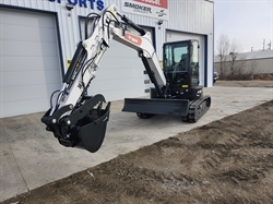 2025 NEW BOBCAT R2