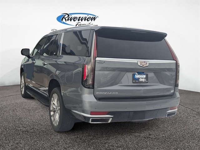 2022 Cadillac Escalade ESV Premium Luxury photo 2