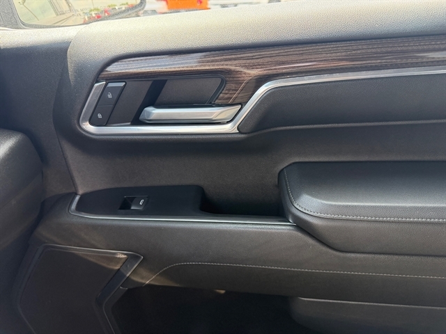 2023 Chevrolet Silverado 1500 RST - Photo 27