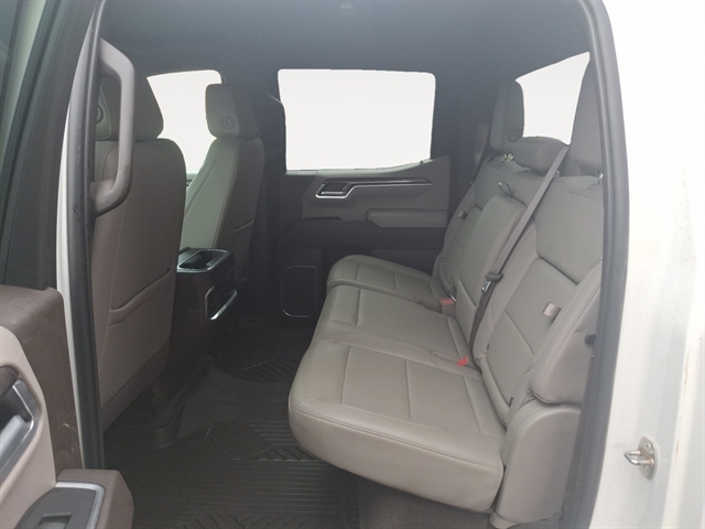2022 Chevrolet Silverado 1500 LTZ photo 13