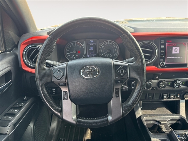 2020 Toyota Tacoma 4x4 TRD photo 12