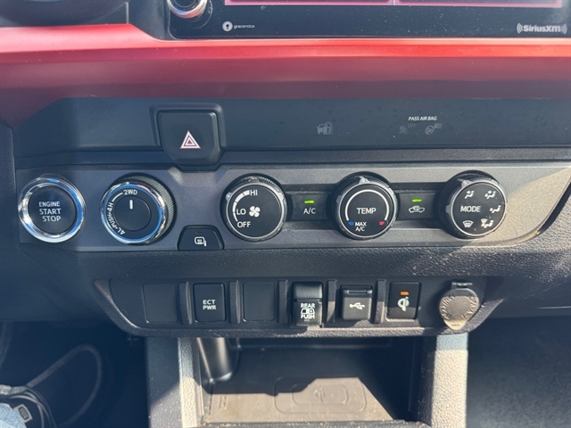 2020 Toyota Tacoma 4x4 TRD photo 23