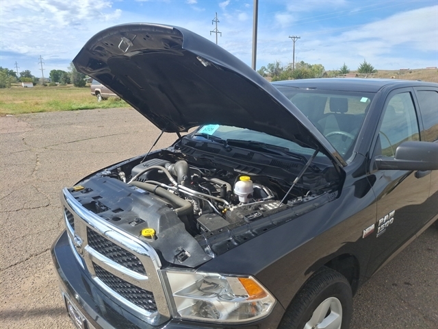 2022 Ram 1500 SLT photo 27