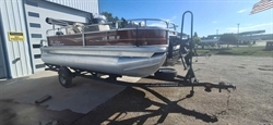 2022 SUNTRACKER BARGE