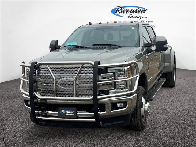 2019 Ford F-350 Lariat 4x4 Crew Cab 8' Box DRW's photo